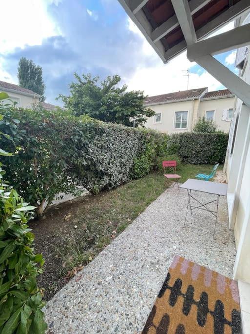 Appartement De Luca Saint-Andre-de-Cubzac Ngoại thất bức ảnh